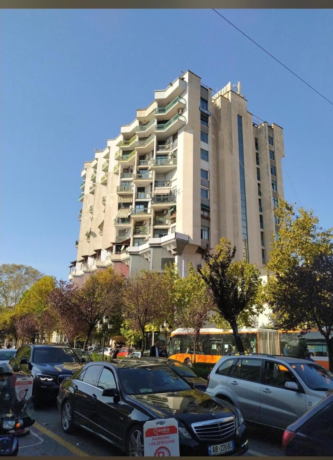 Apartament Center Tirana Exterior foto